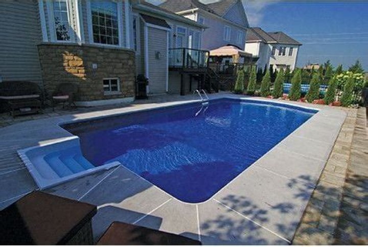 16×32 pool