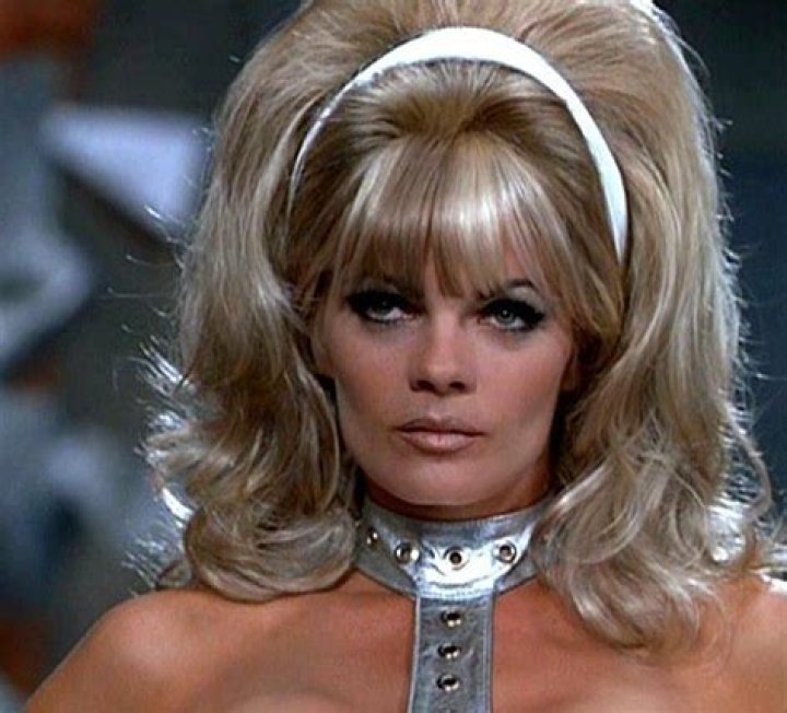 austin powers fembots