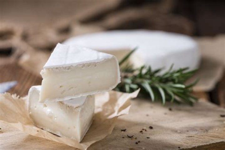 can you eat brie rind