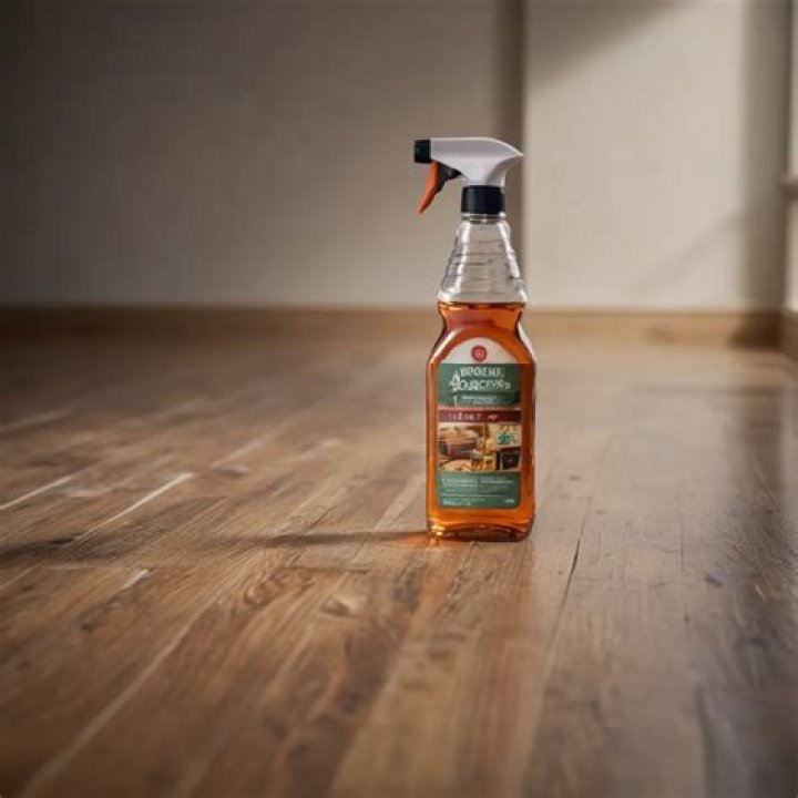 cleaning laminate floors with vinegar