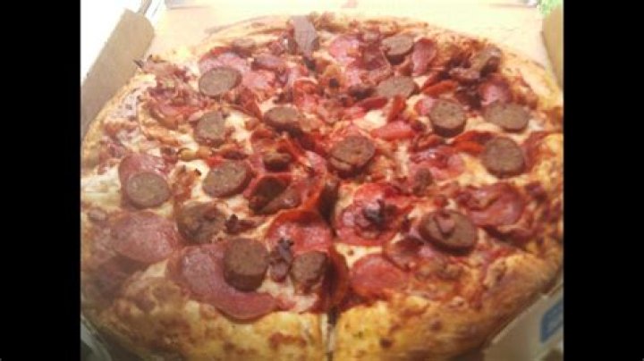 domino’s sausage pizza