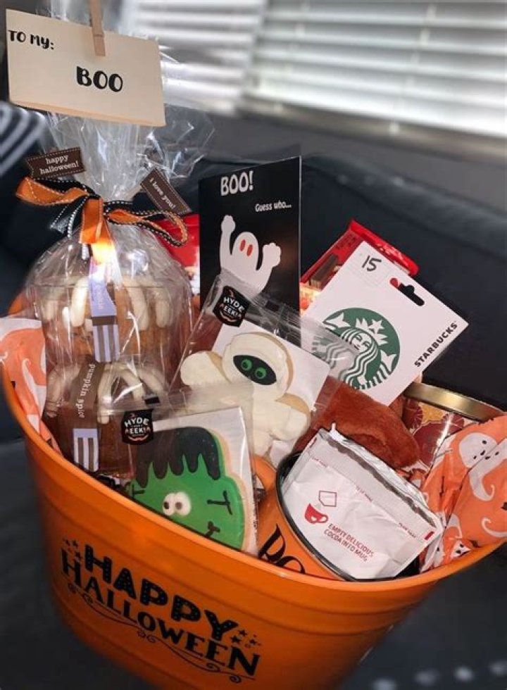 halloween basket for boyfriend