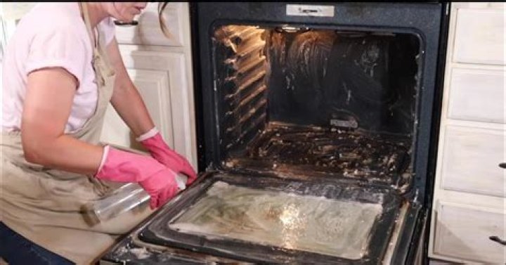 how to clean the worst oven