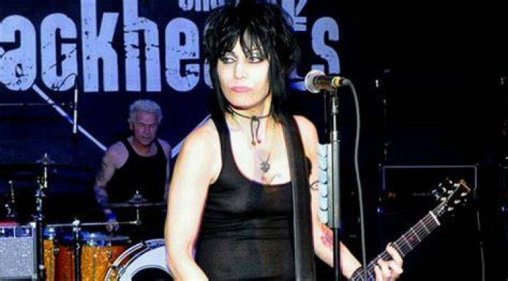 is joan jett married