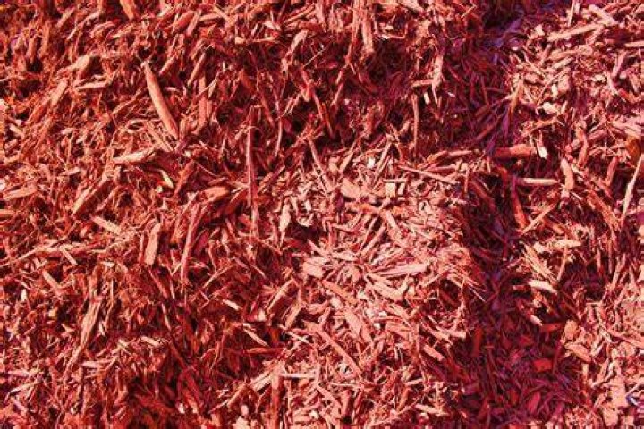 red mulch menards