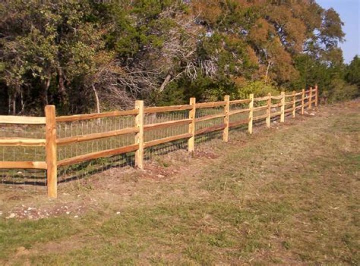 split rail fence with wire