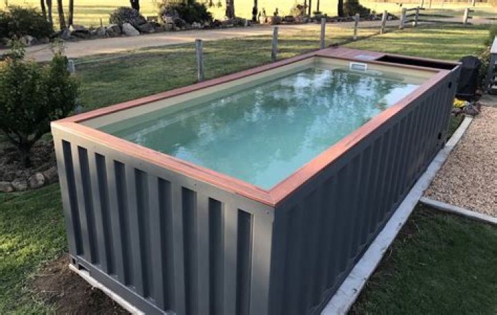 storage container pool