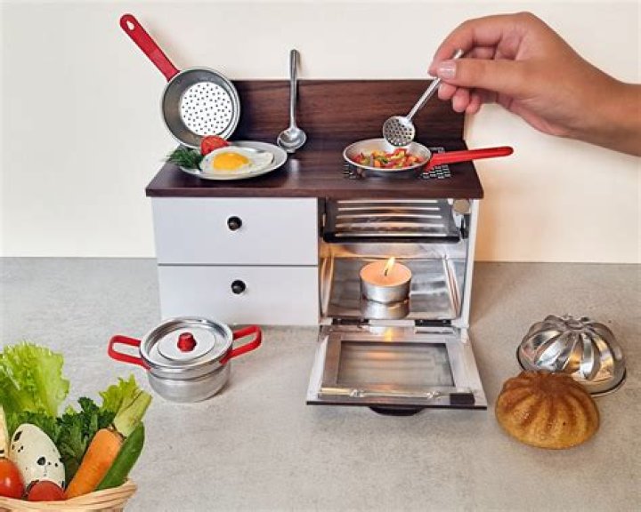 tiny cooking